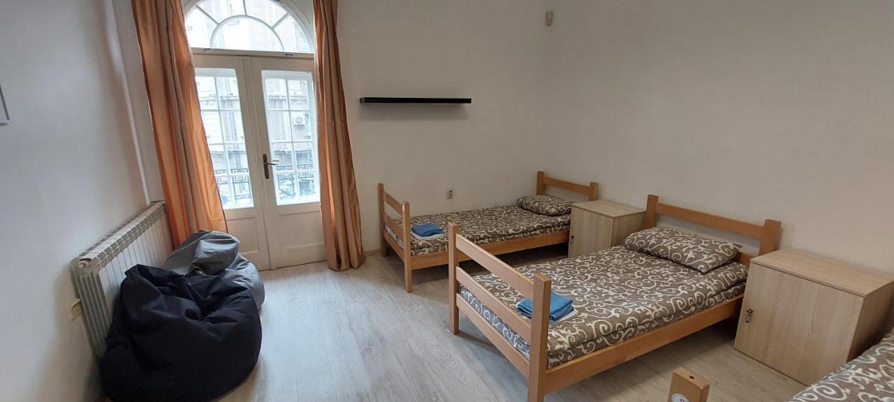 Belgrade Backpackers Hostel&Beds Buitenkant foto